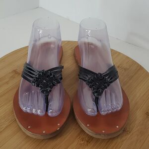 American Eagle Outfitters Black Flip Flops Sandals Women's Shoe Size 9